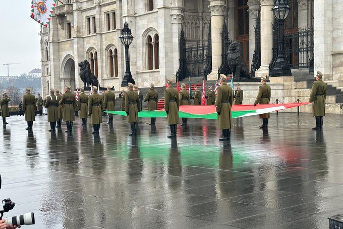 المجر: السفير العماني يشارك في احتفال يوم الاستقلال