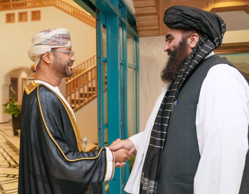 سلطنة عُمان وأفغانستان تؤكّدان رغبتهما في تطوير علاقات التعاون الثنائي